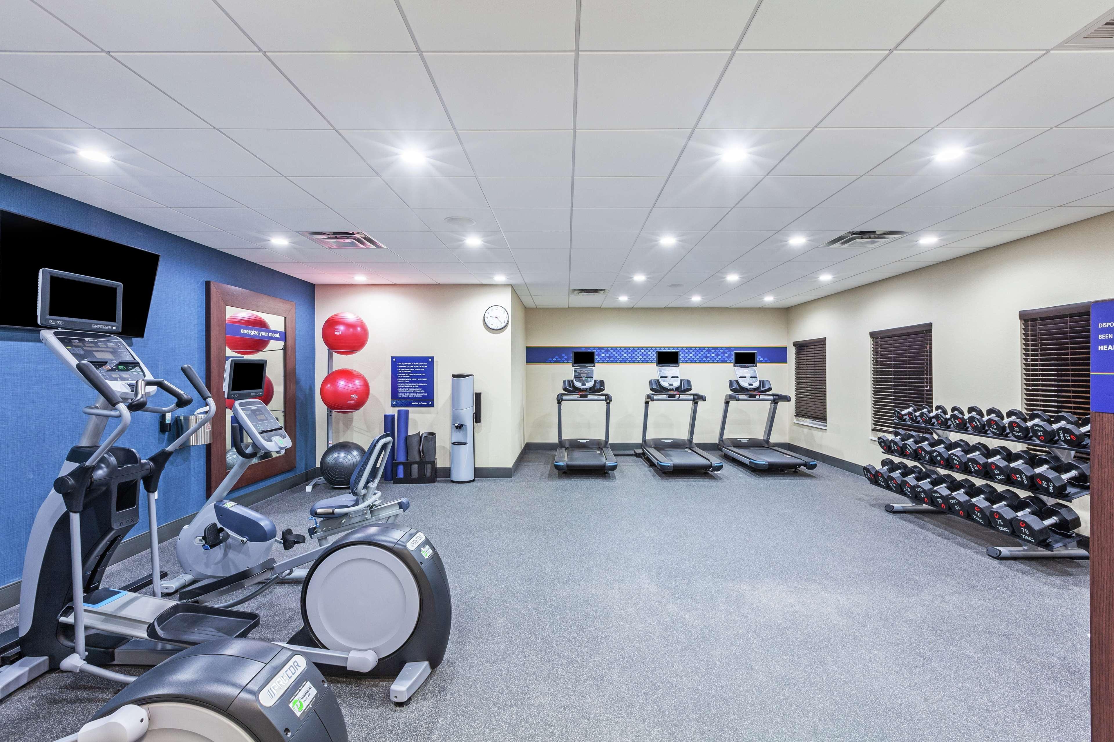 Hampton Inn Gardner Bagian luar foto