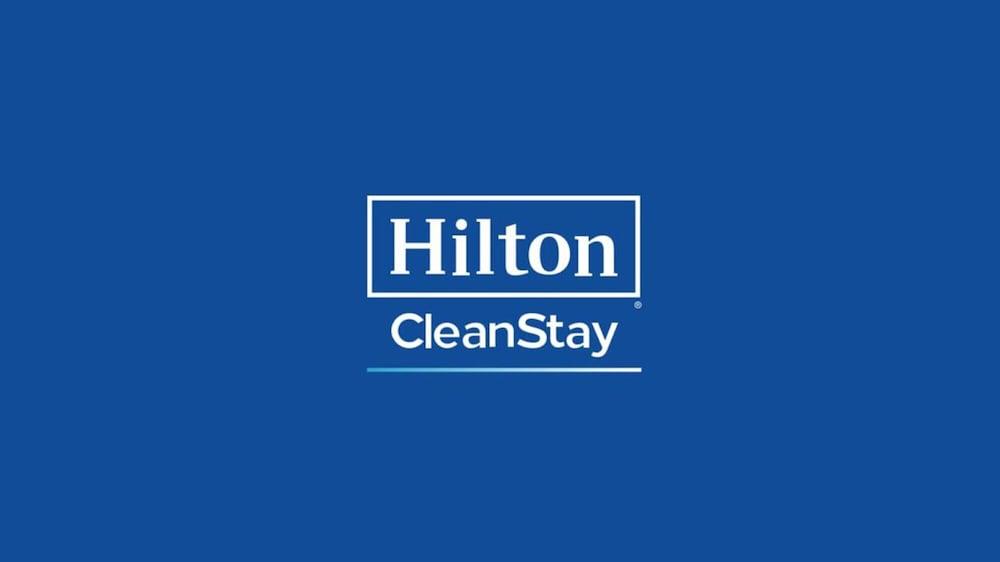 Hampton Inn Gardner Bagian luar foto