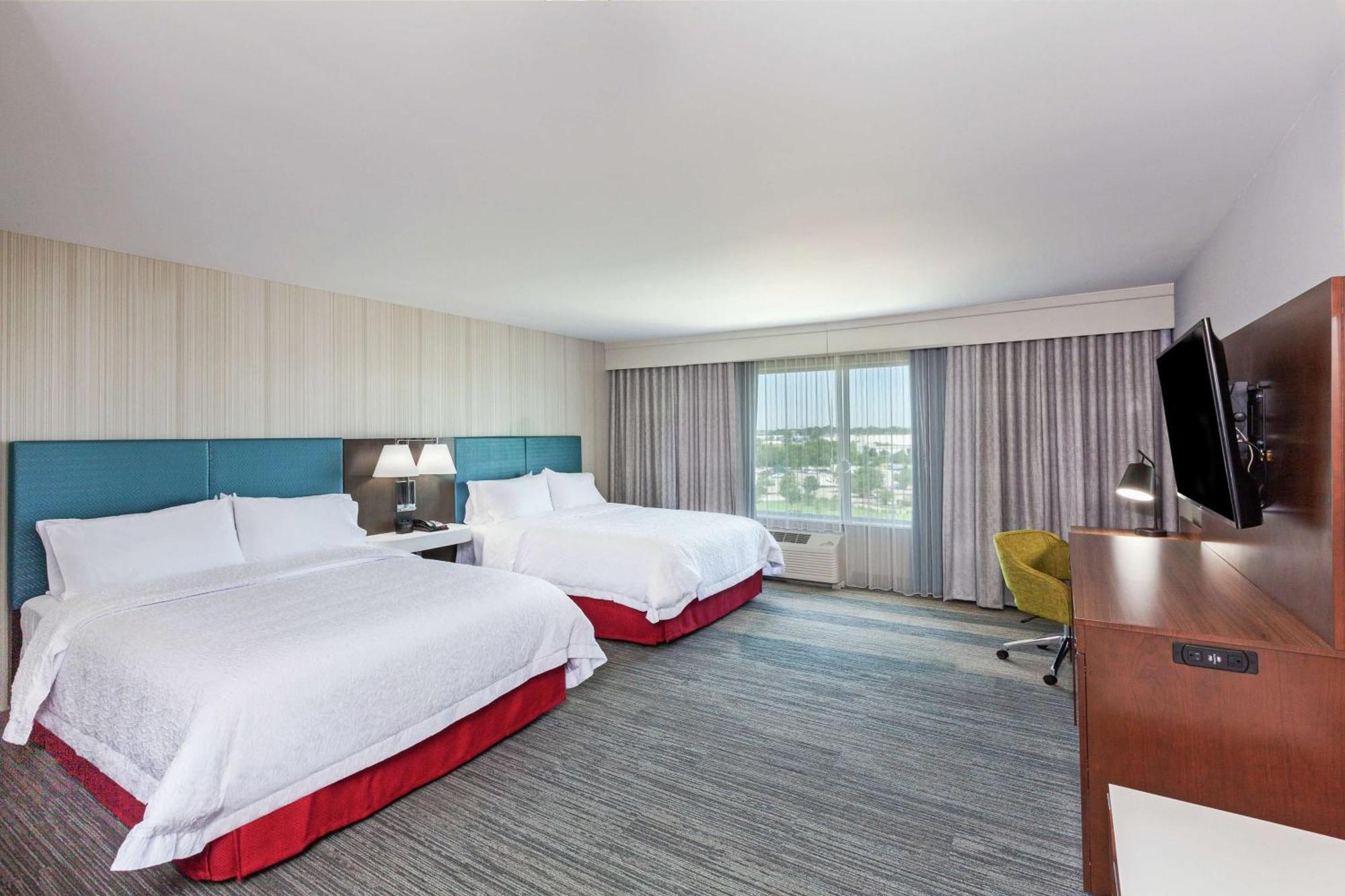 Hampton Inn Gardner Bagian luar foto